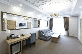 Делюкс, Гостиничный комплекс Sky Lux Hotel (Набережные Челны), Набережные Челны