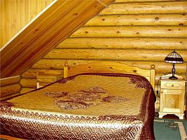 Двухместный люкс Мансарда двуспальная кровать, Гостиничный комплекс Усадьба Терема, Калининский район