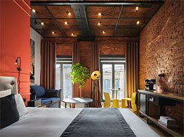 GORGEOUS с видом на Казанский собор, Отель Wynwood, Санкт-Петербург