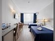 Семейный полулюкс с 2 двуспальными кроватями, Отель KA ROYAL HOTEL, Мисайлово