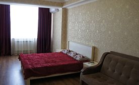 Максима Горького 85Б на 9 этаже код.119, Апартаменты Анти-Отель, Махачкала