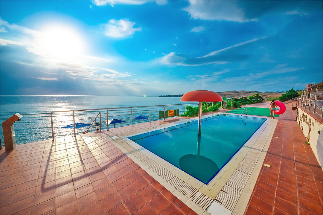 Бирюзовая бухта, Крым: фото 2