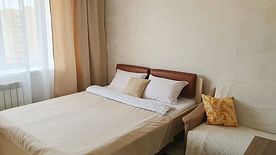 Севастопольская 7а, Гостиница Gold fish, Норильск