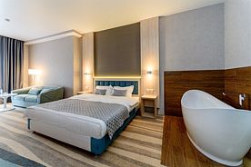 РОМАНТИК, Отель Grand Spa Hotel AVAX, Краснодар