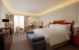 Гранд Делюкс с одной кроватью King, Гостиница The Carlton, Moscow, Москва