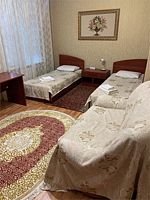 2-м стандарт, Отель Петровскъ, Махачкала