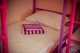 Место в 8-ти местном номере, Гостиница Sunny hostel, Севастополь