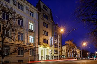 Отель "Иностранец"