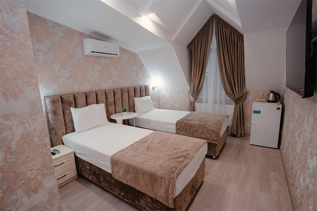 Гостиница Ресторанно-гостиничный комплекс «ОЧАГ», Красный Сулин, Ростовская область