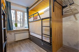 21. Кровать в общем 6-местном номере для мужчин, Хостел M&DHost Автозаводская, Москва