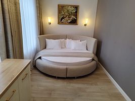 Комфорт ROUND DOUBLE (Круглая кровать), Гостиница Богоявленский, Ярославль