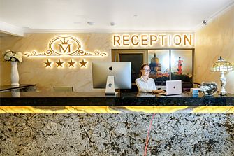 Гостиница Менк Кингс