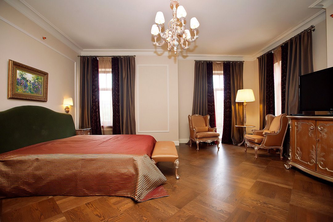 Сьют Президентский 4-местный 3-комнатный с балконом