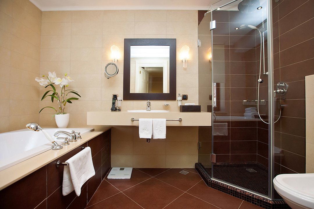 Сьют Семейный 4-местный 3-комнатный с балконом