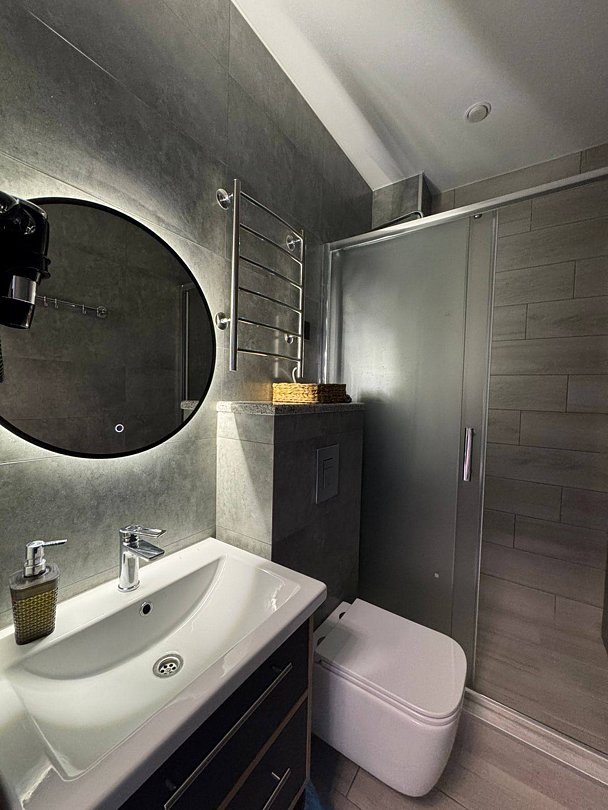 Люкс 2-местный 1-комнатный (№303, 304, 307, 308)