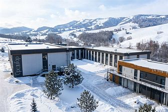 Гостиница "Среди гор" by Altai Palace