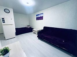 Апартаменты на ул. Ленина, д. 159, Квартиры посуточно в Череповце, Череповец
