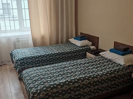 Комфорт с балконом твин, Хостел Space Aparts and Rooms, Екатеринбург