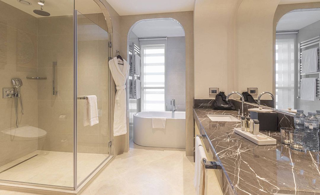 Suite 2-местный 2-комнатный (Presidential)