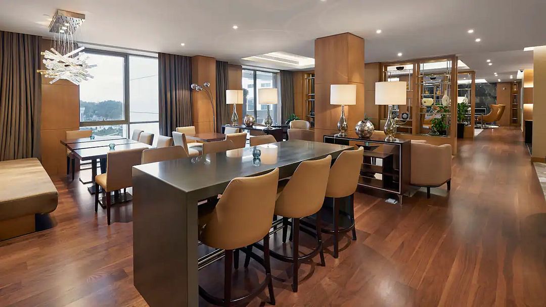 Зона отдыха Regency Club.