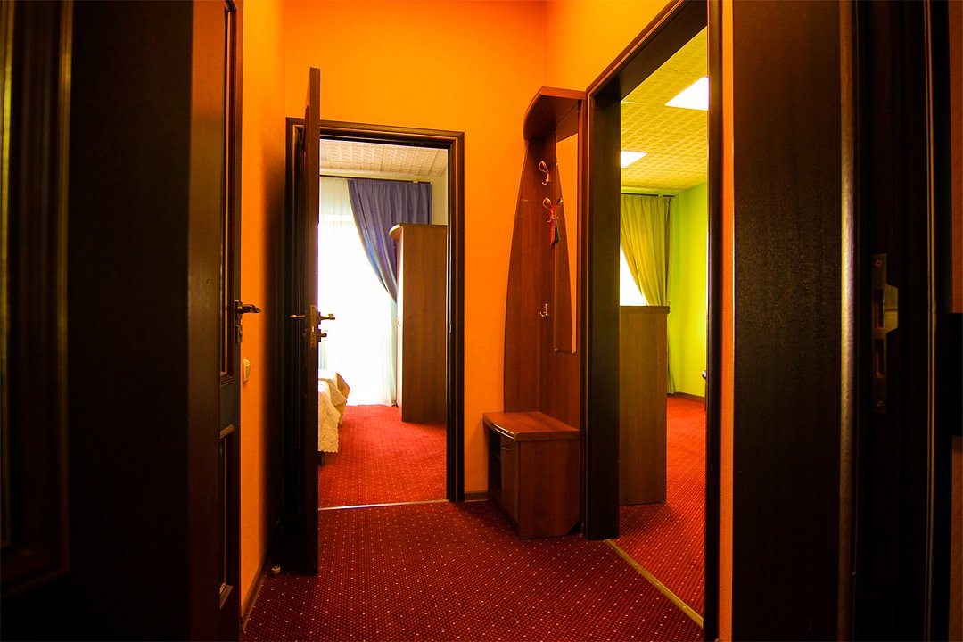 Люкс 2-местный 2-комнатный (корпус №1)