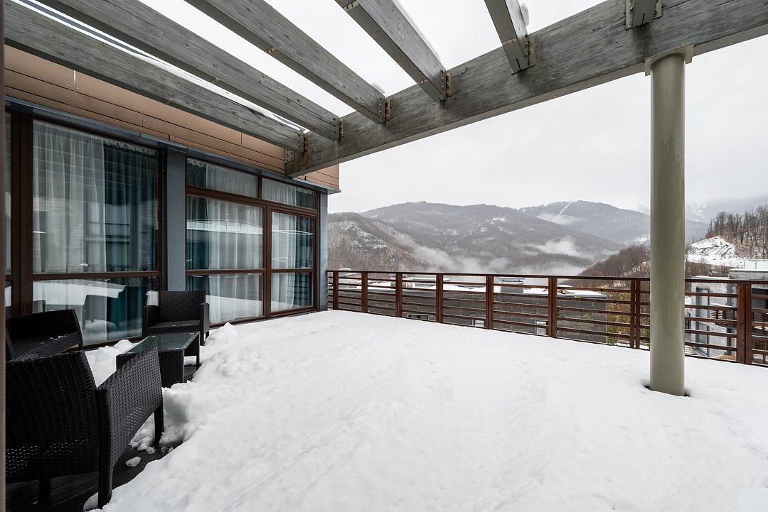 Вилла 7-местный 4-комнатный (с 3 спальнями, вид на горы)