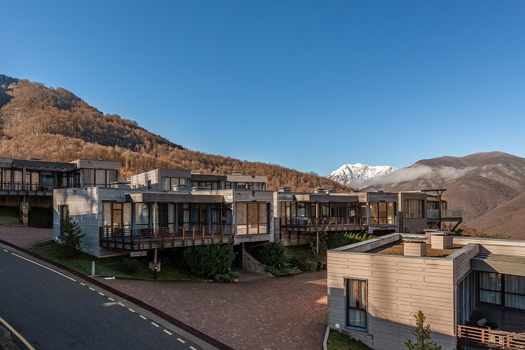 Вилла 9-местный 5-комнатный (с 4 спальнями, вид на горы)