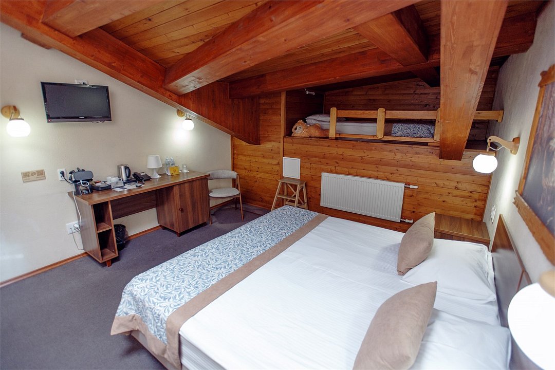 Семейный 3-местный (Мансардный)