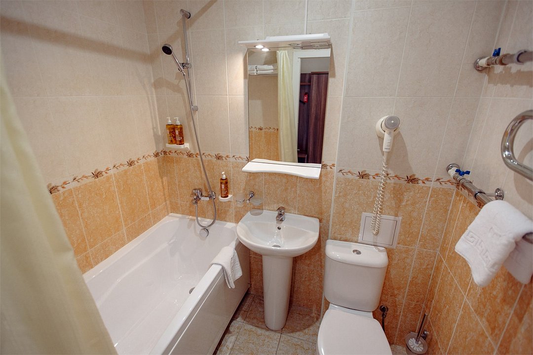 Стандартный 2-местный (TWIN мансардный)