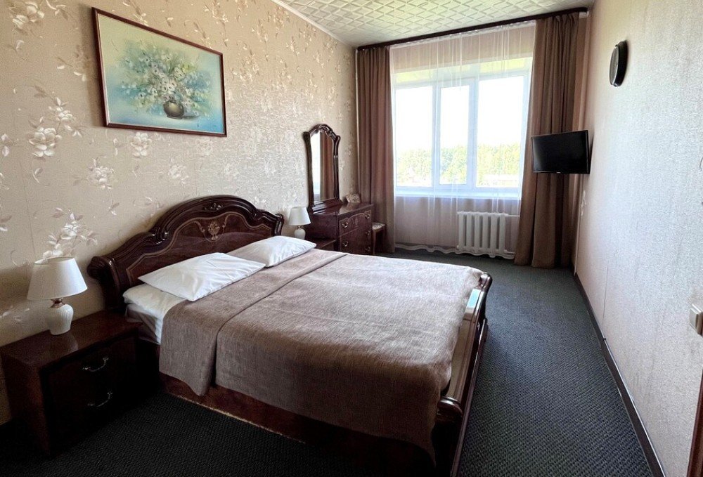 Люкс 2-местный 2 комнатный (без балкона)