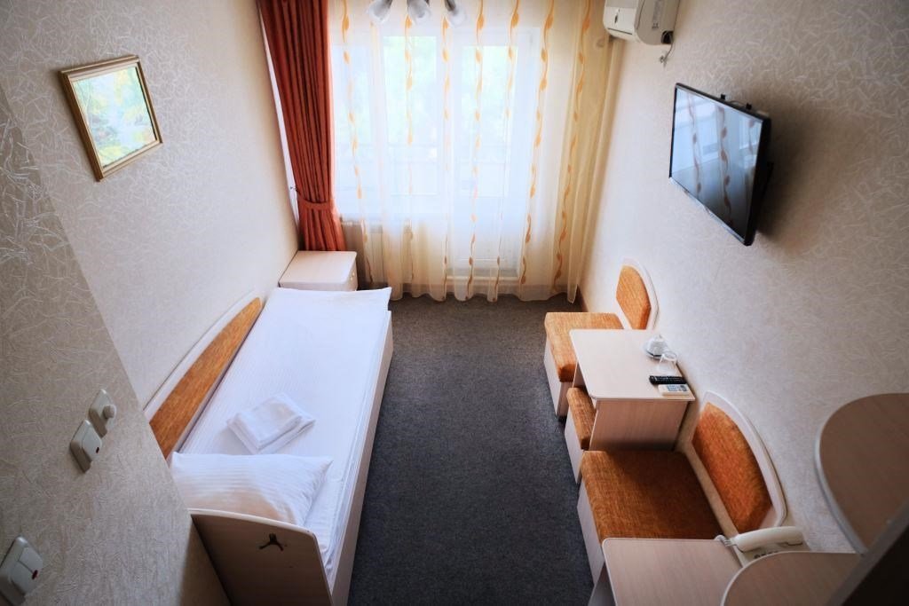 Стандартный 1-местный