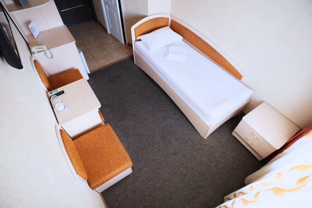 Стандартный 1-местный