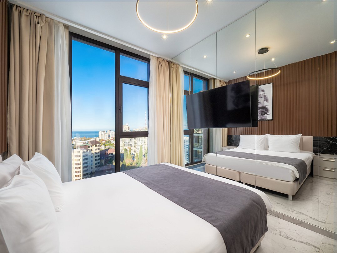 Люкс Small 4-местный 2-комнатный