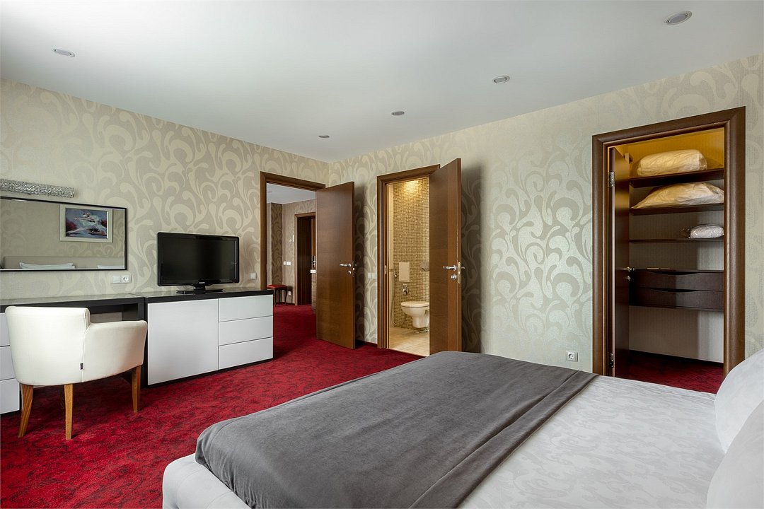 Гранд-люкс 2-местный 3-комнатный