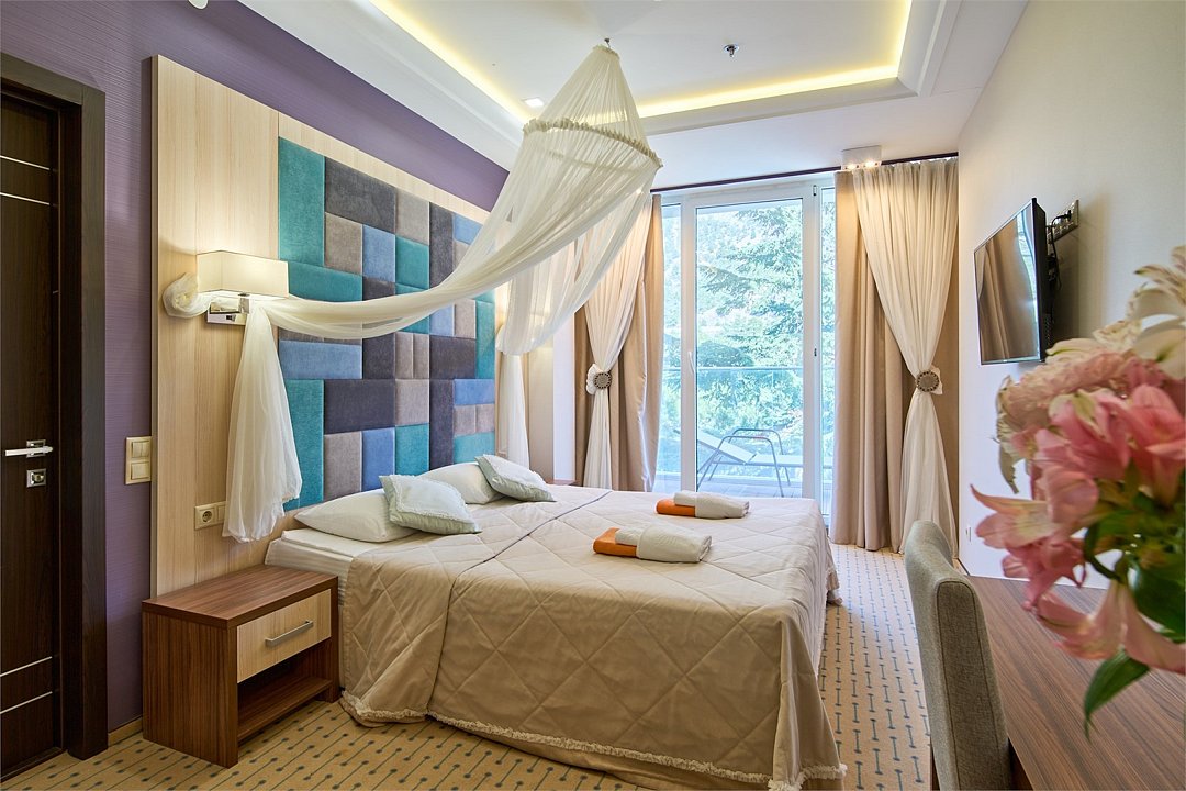 Люкс 2-местный 2-комнатный (Романтический)