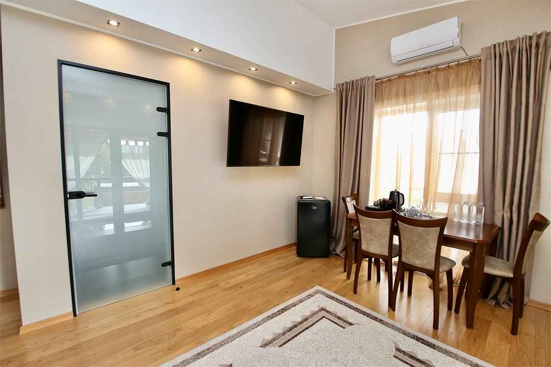 Дом Гостевой 4-местный 3-комнатный Luxe (№2)