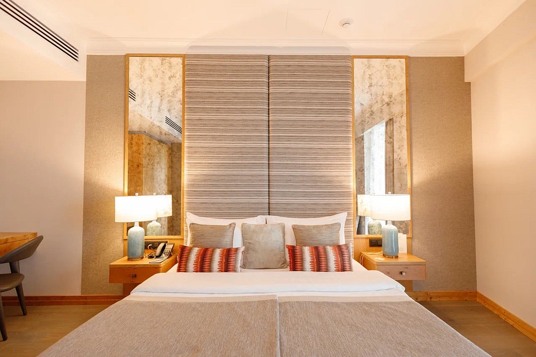 Джуниор Сюит Премиум 2-местный 2-комнатный (с видом на парк)