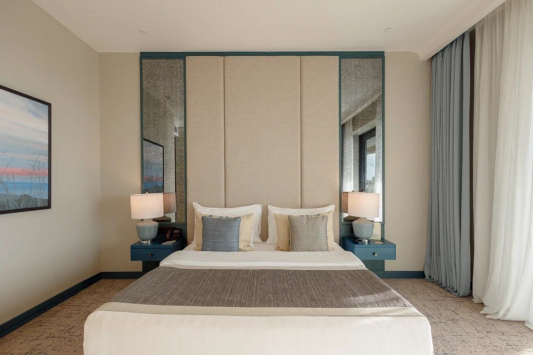 Люкс 2-местный 2-комнатный (с видом на море)