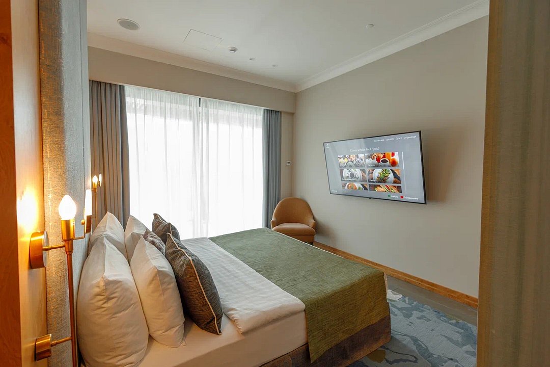 Люкс Представительский 2-местный 2-комнатный (с видом на море)