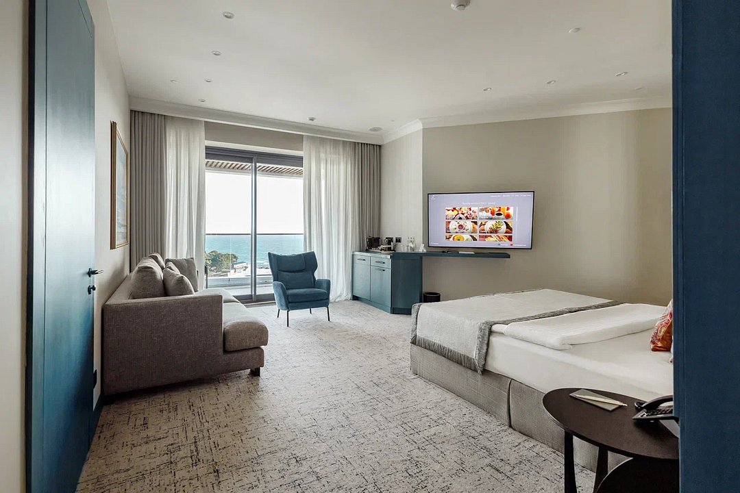 Супериор 2-местный (с видом на море)