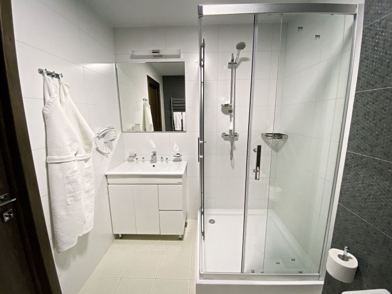 Стандартный TWIN 2-местный 1-комнатный (вид на лес)