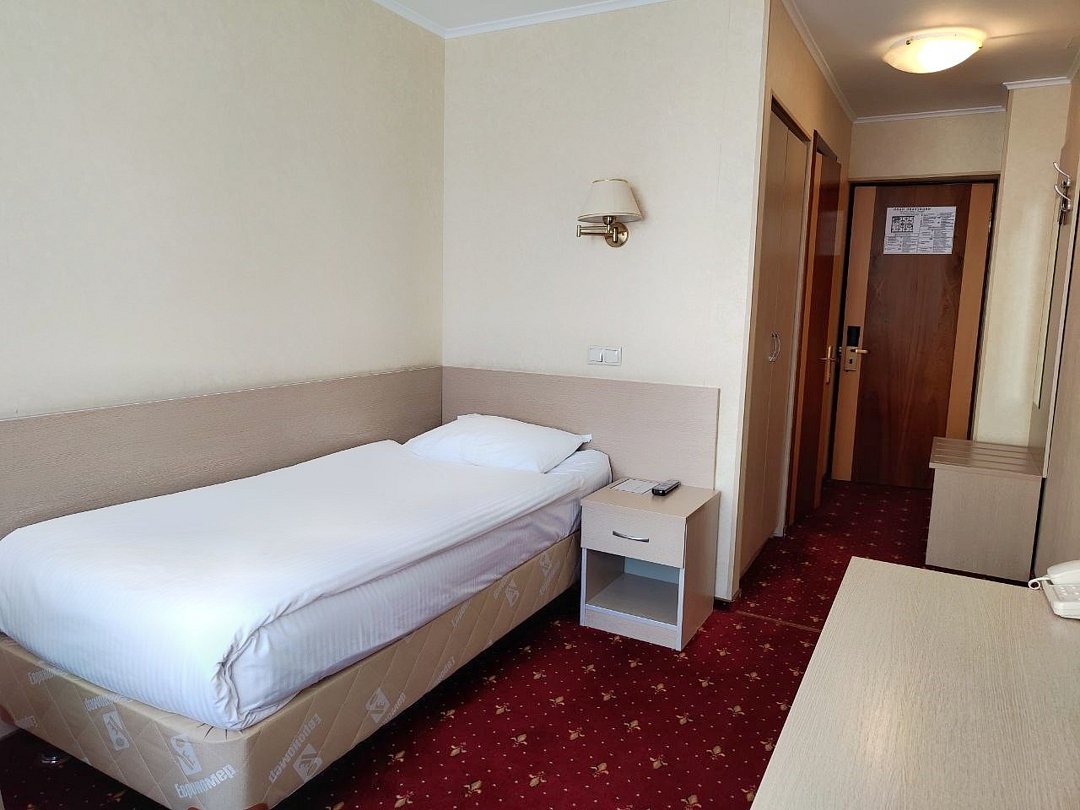 Стандартный 1-местный