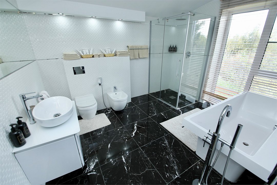 Дом Гостевой 4-местный 3-комнатный Luxe (№2)