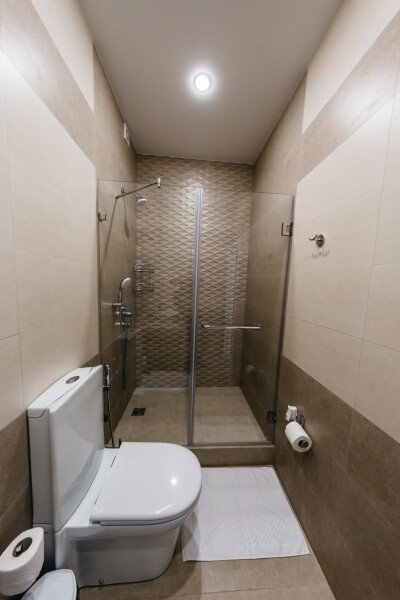 Люкс 4-местный 2-комнатный (с балконом)