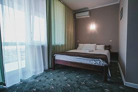 Delux однокомнатный с видом во двор, Загородный отель Прибой, село Мысовое