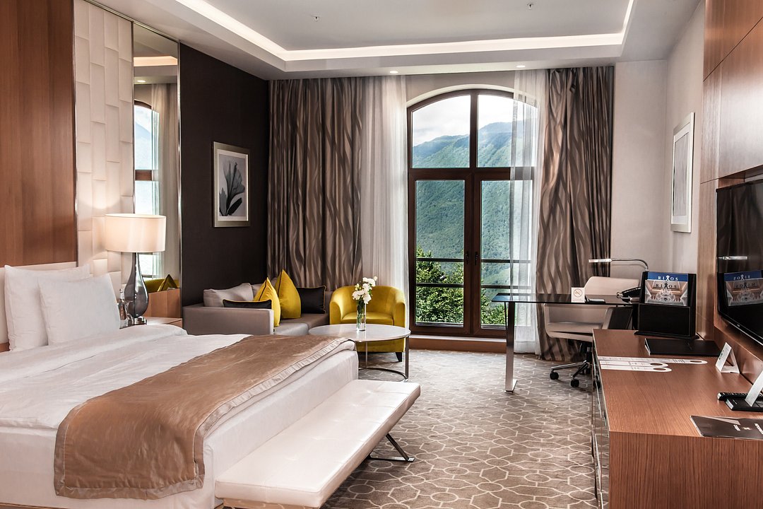 Делюкс 2-местный КИНГ (вид на горы)