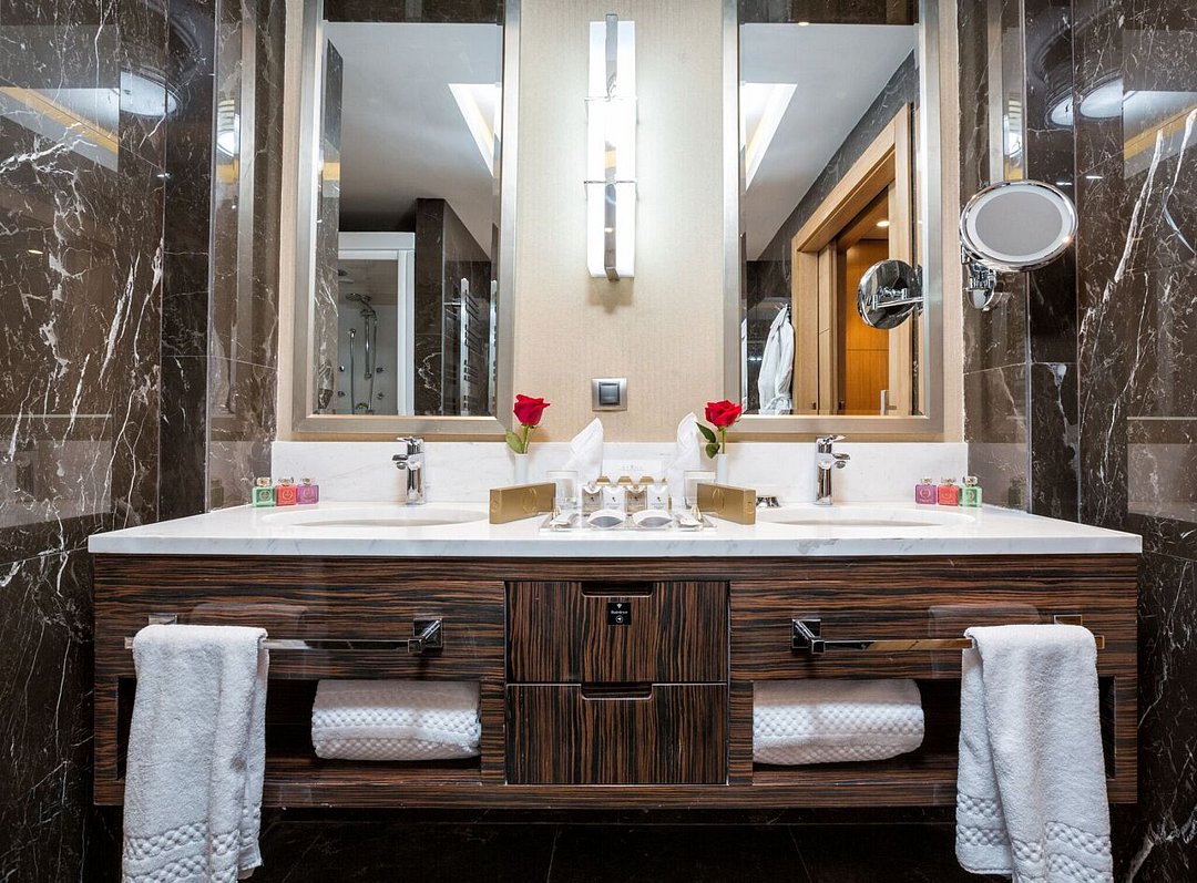 Люкс Royal 2-местный 2-комнатный