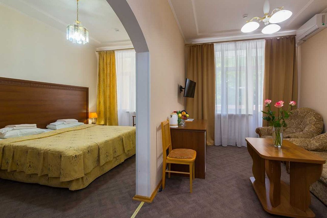 Люкс 2-местный 2-комнатный TWIN (корпус 3)