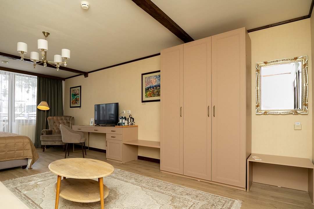 Делюкс семейный 2-местный (№104, 203, 204, 205, 207, 208, 2100