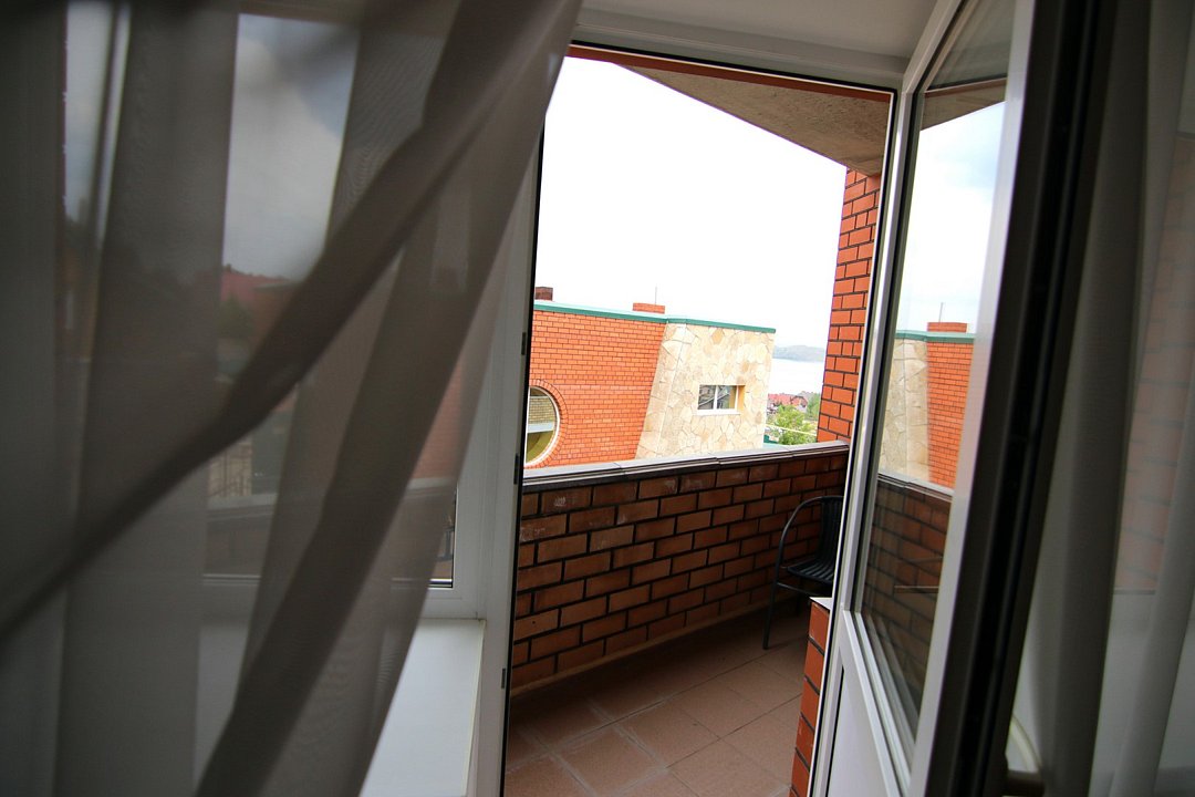 Бунгало Люкс 4-местный (корпус 3)